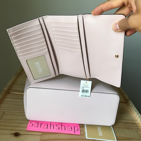 🌼Michael Kors Set - Picture 5 of 16